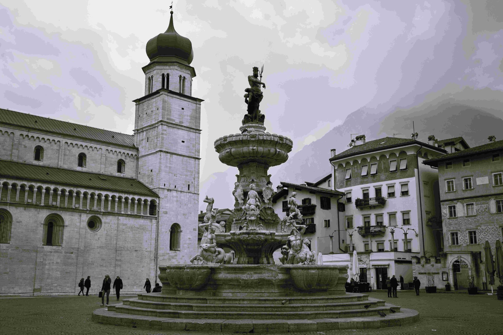 MOSTRA AUTONOMIA